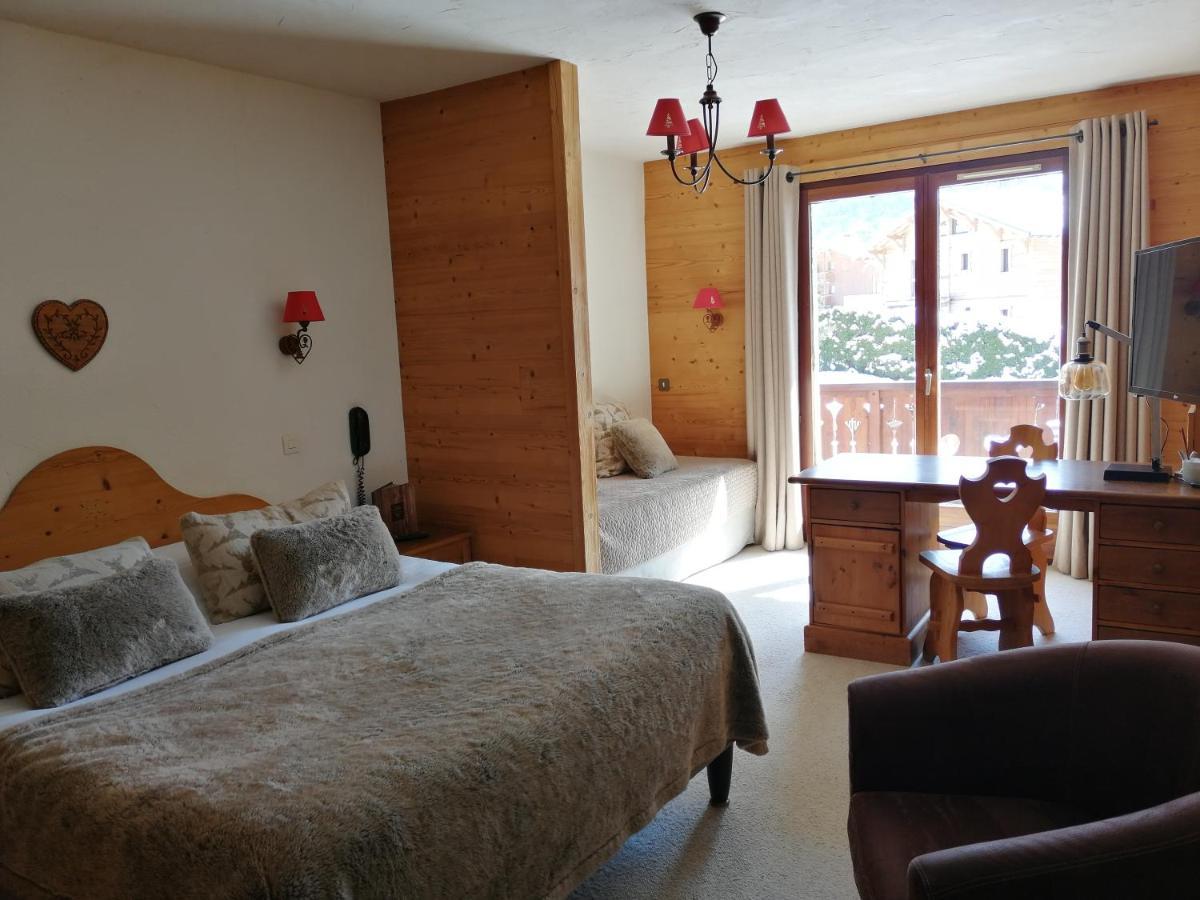 Chalet Hotel Les Airelles برالونيان-لا-فانواز المظهر الخارجي الصورة